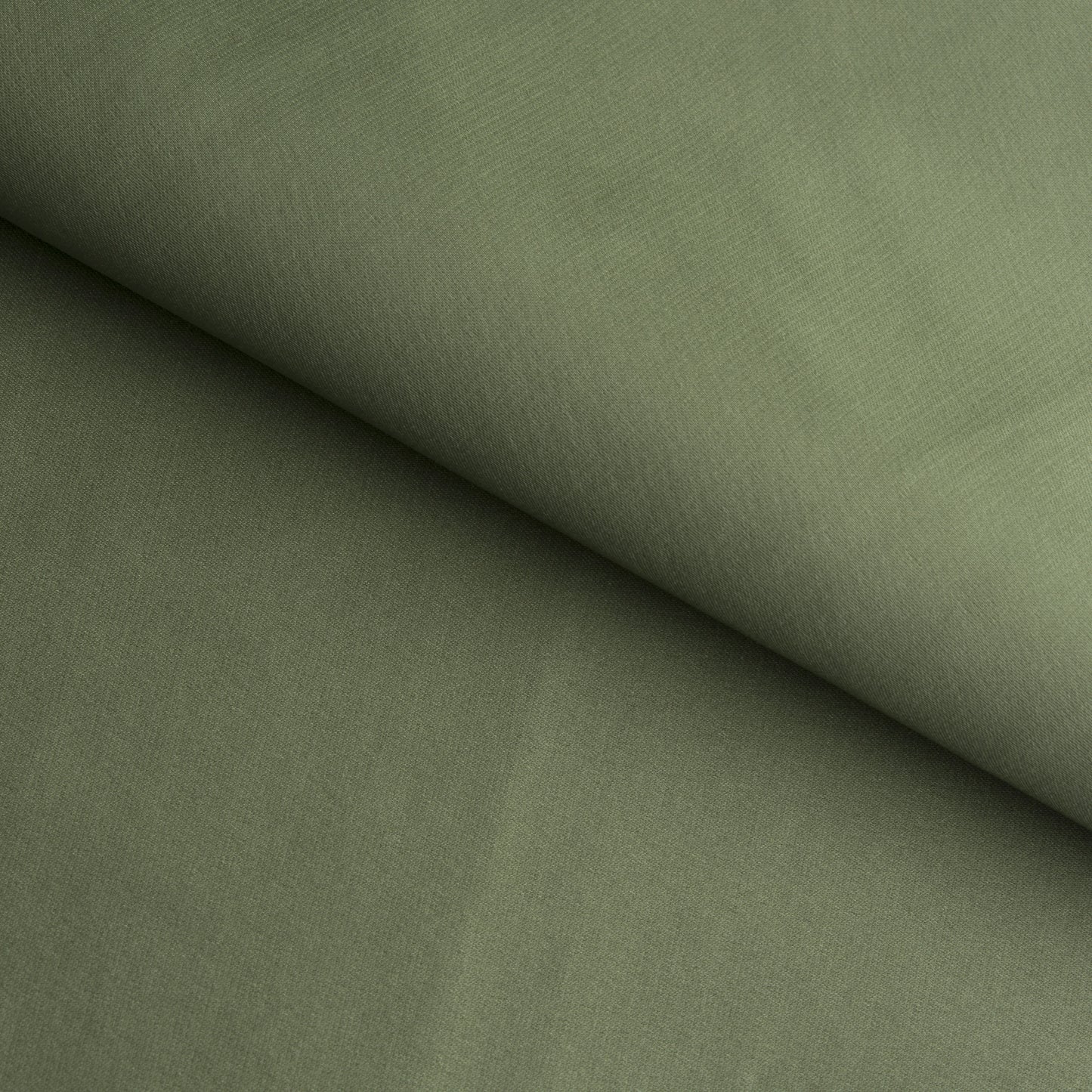 
                  
                    CK171 Silky Satin
                  
                