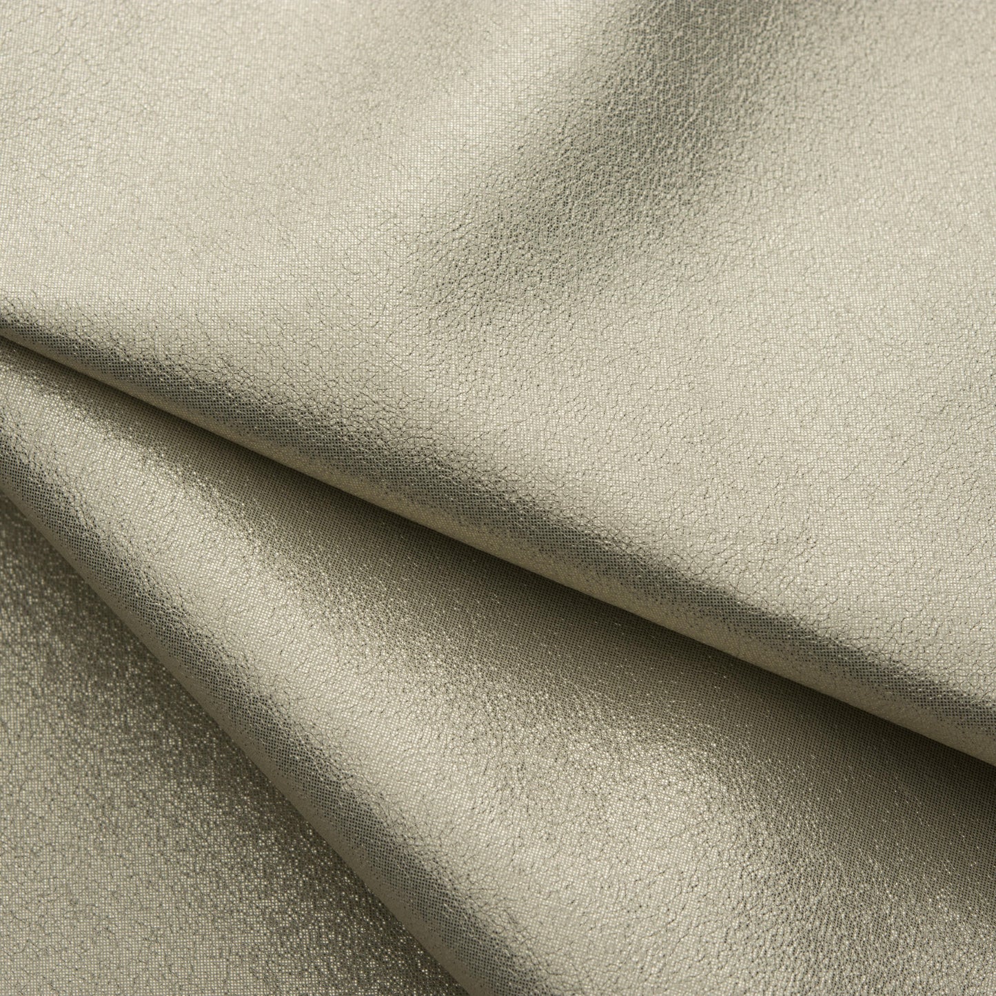 
                  
                    CK183 Soft Shimmering PU
                  
                