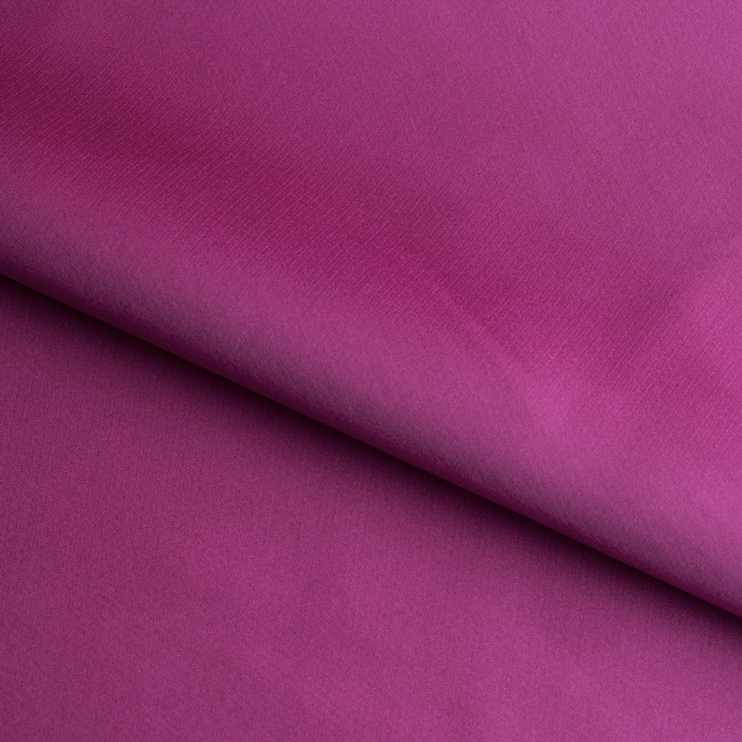 
                  
                    CK171 Silky Satin
                  
                
