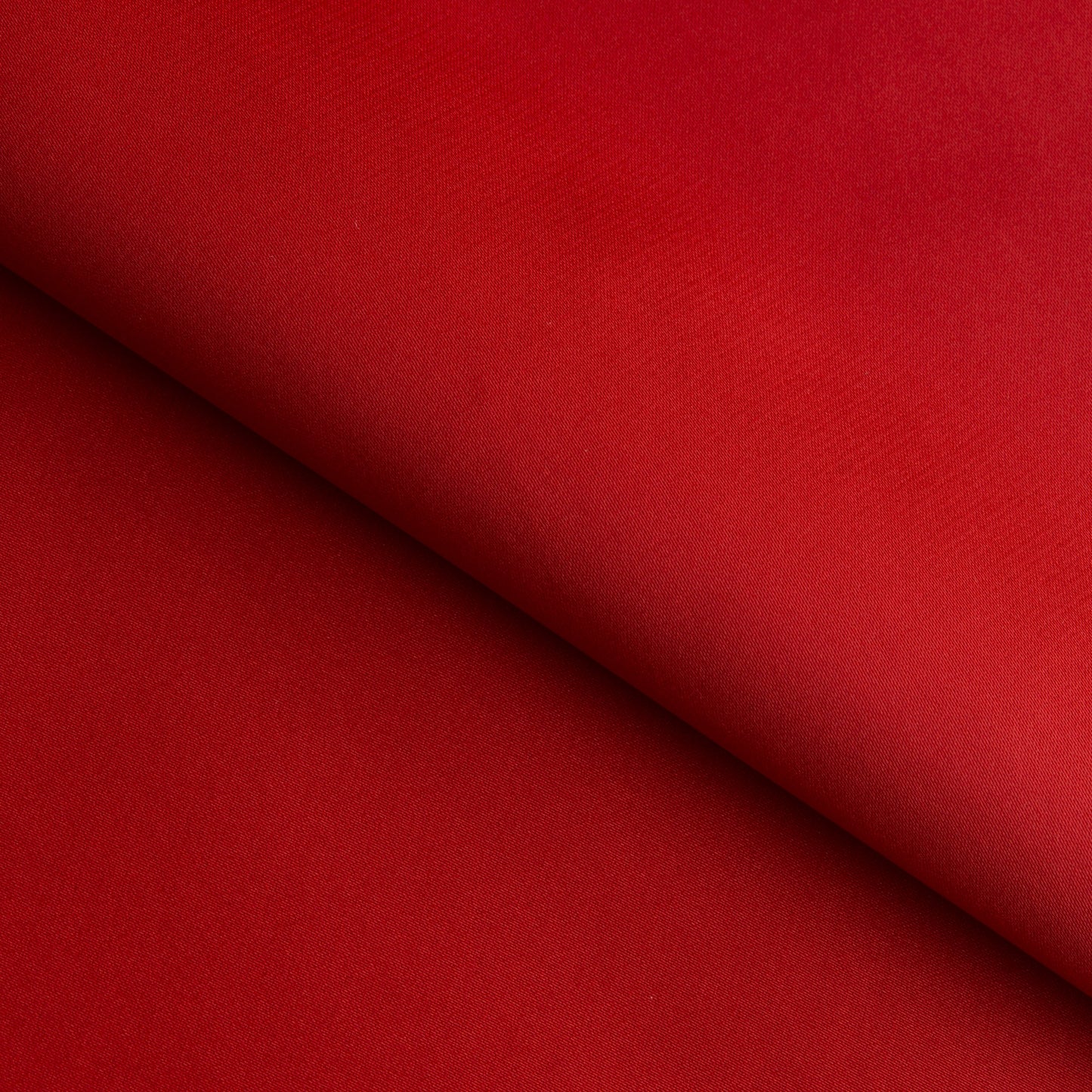 
                  
                    CK171 Silky Satin
                  
                