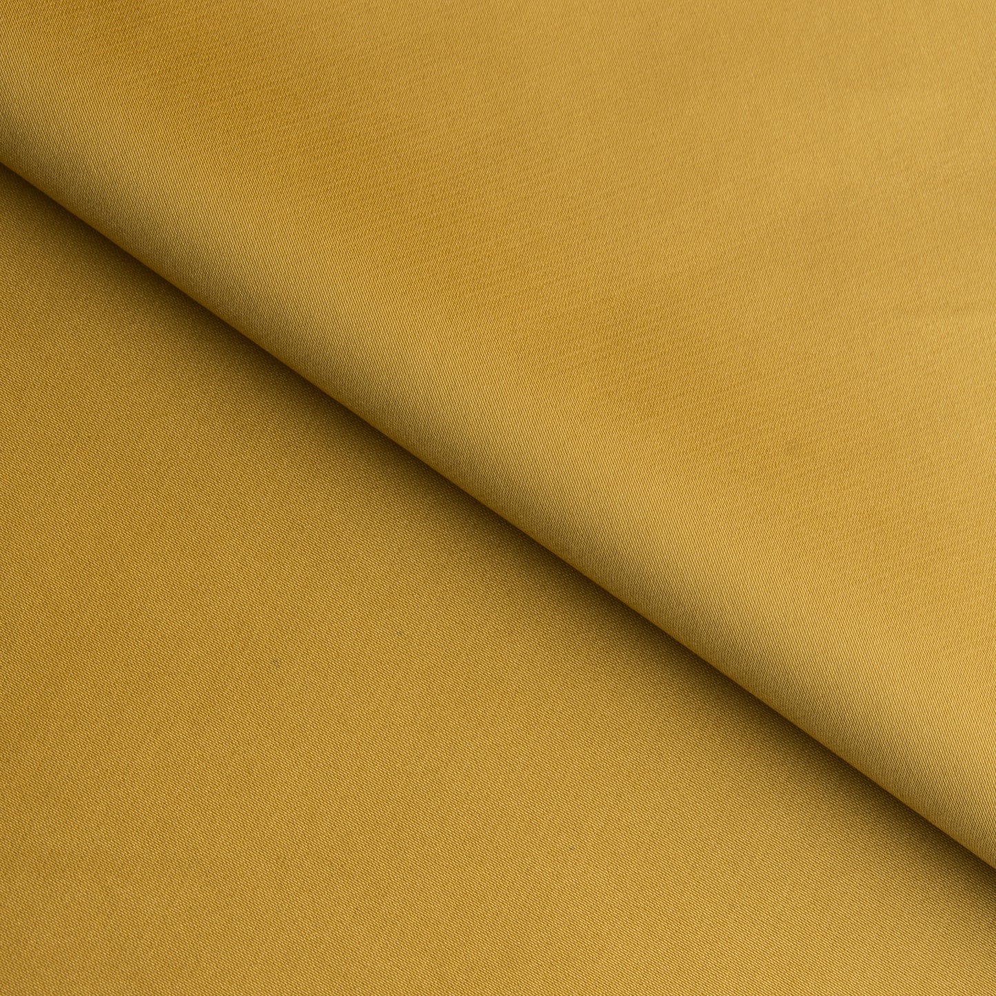 
                  
                    CK171 Silky Satin
                  
                