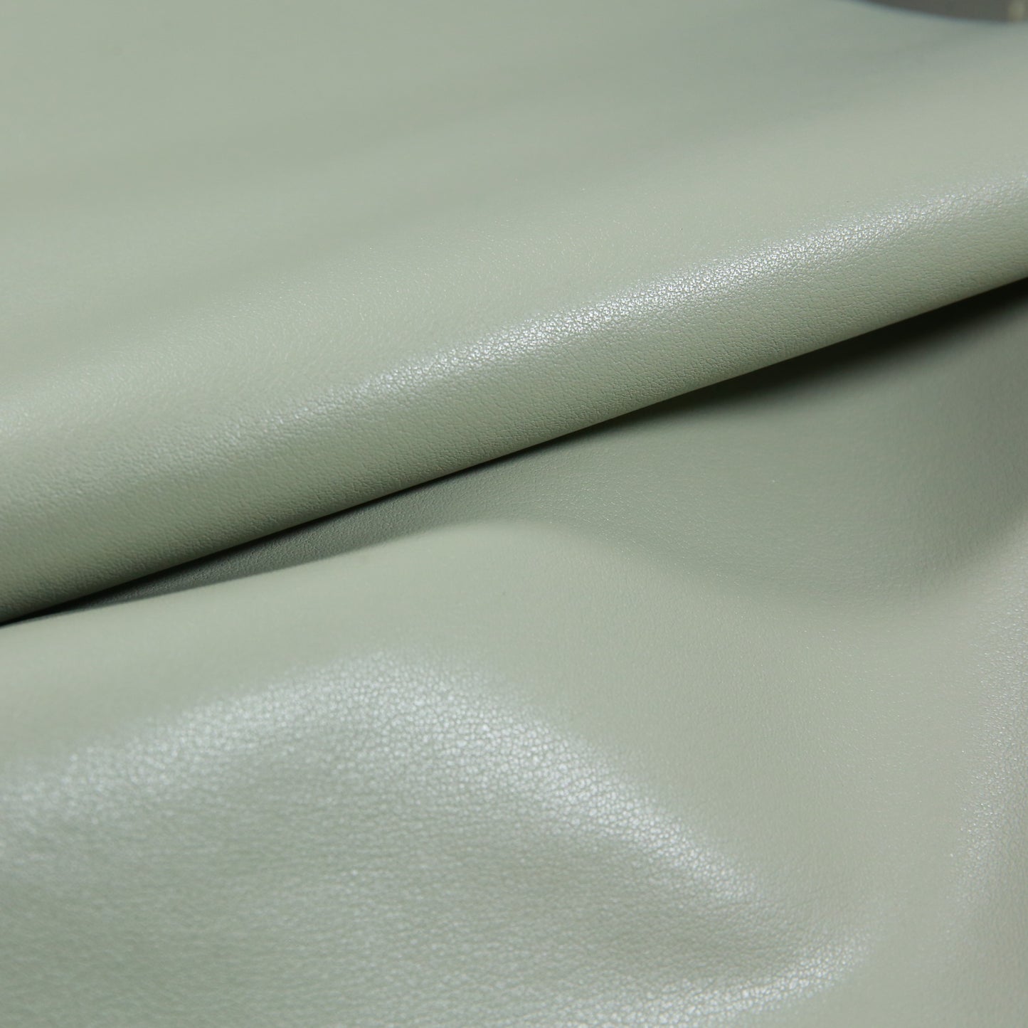 
                  
                    Micro102-Microfibre leather
                  
                