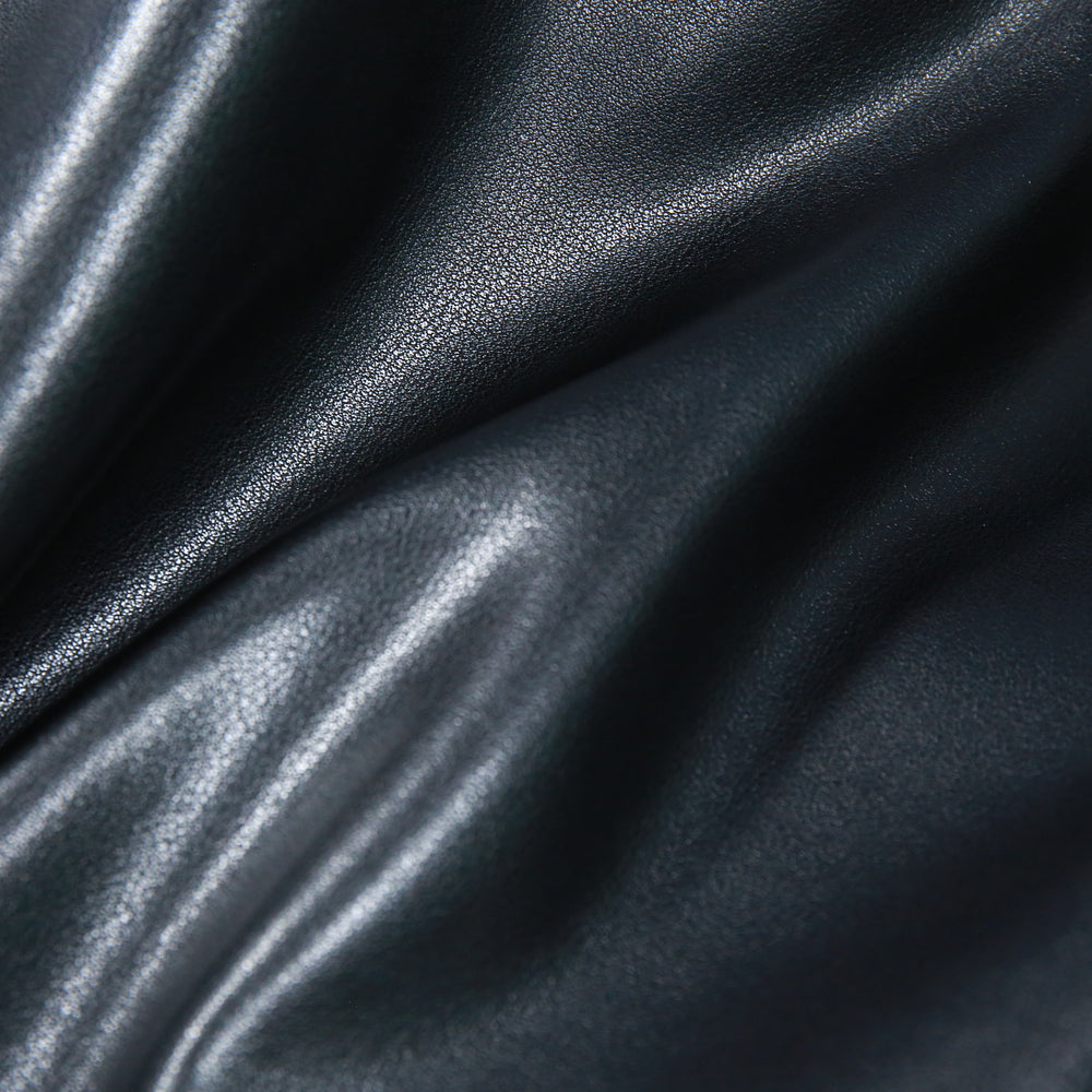 
                  
                    Micro102-Microfibre leather
                  
                