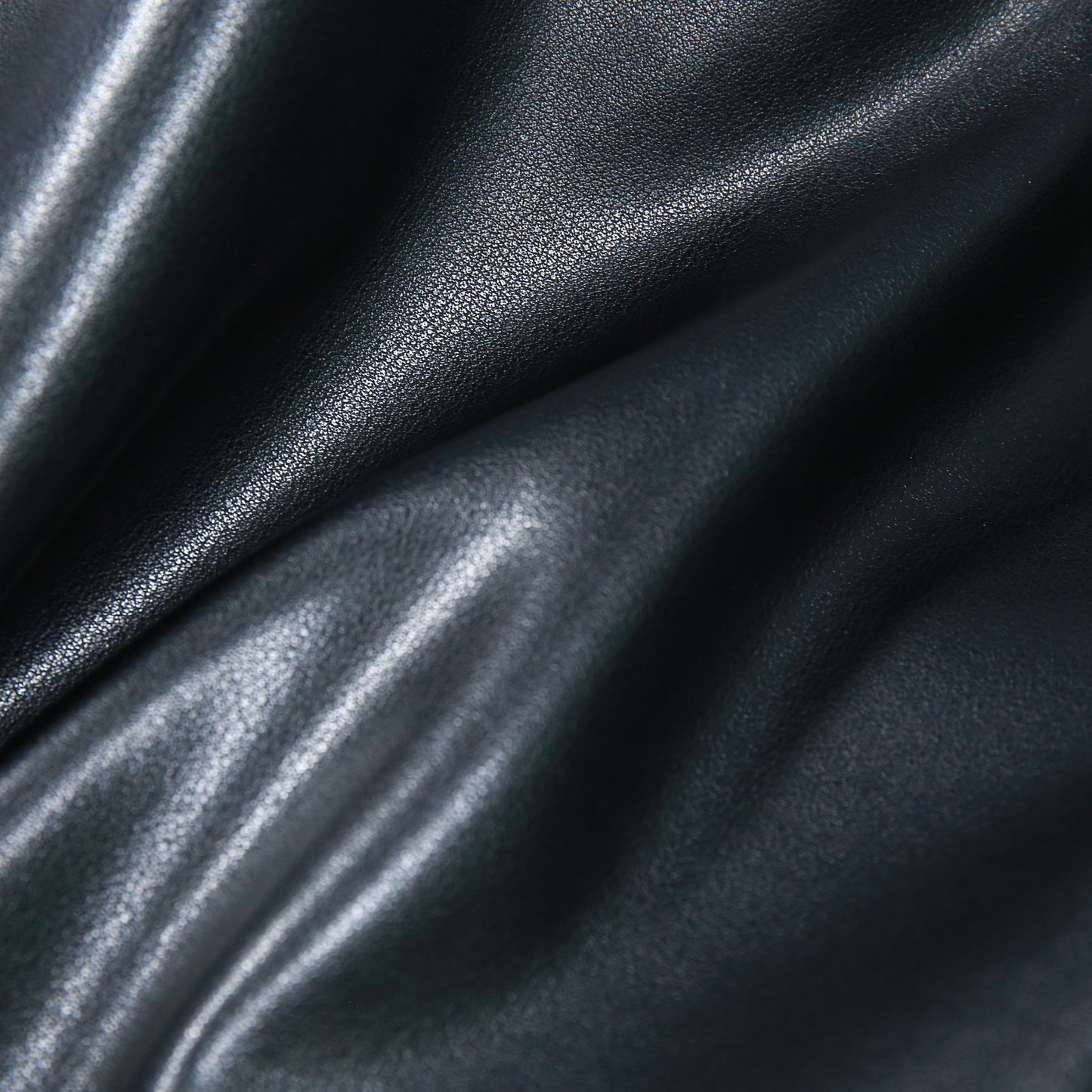 
                  
                    Micro102-Microfibre leather
                  
                