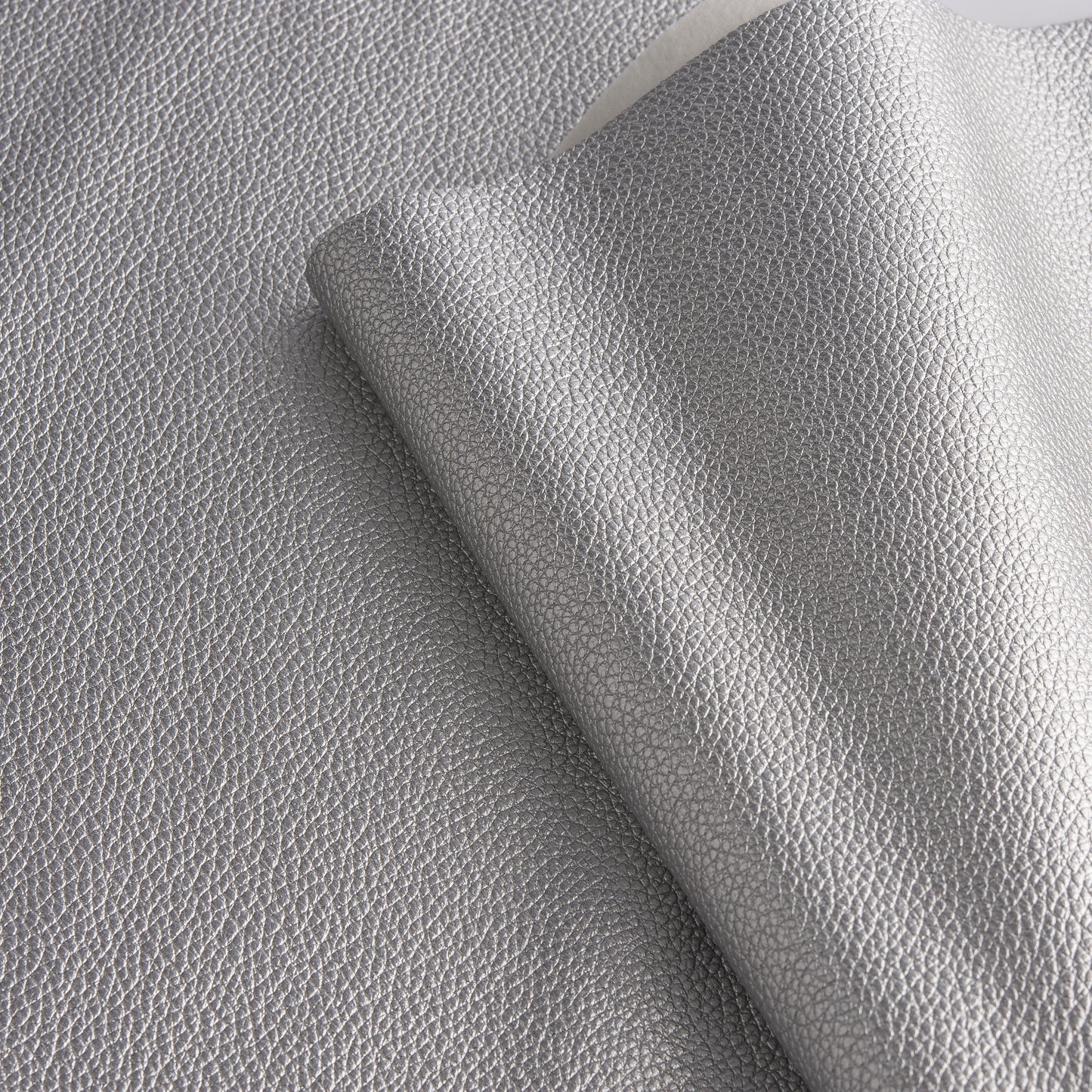 
                  
                    CK170: Lychee Printed PU Leather
                  
                