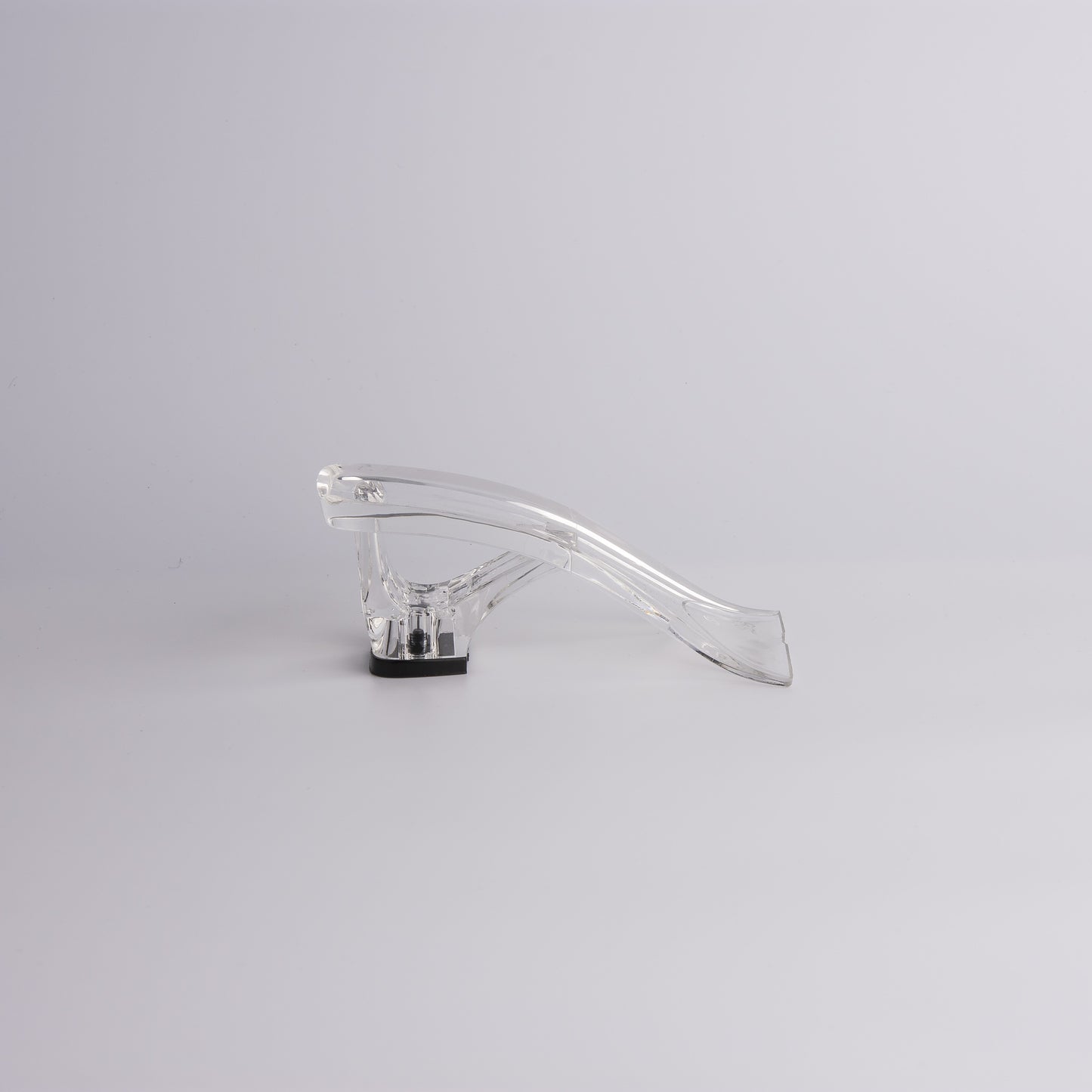 
                  
                    Acrylic shoe sole
                  
                