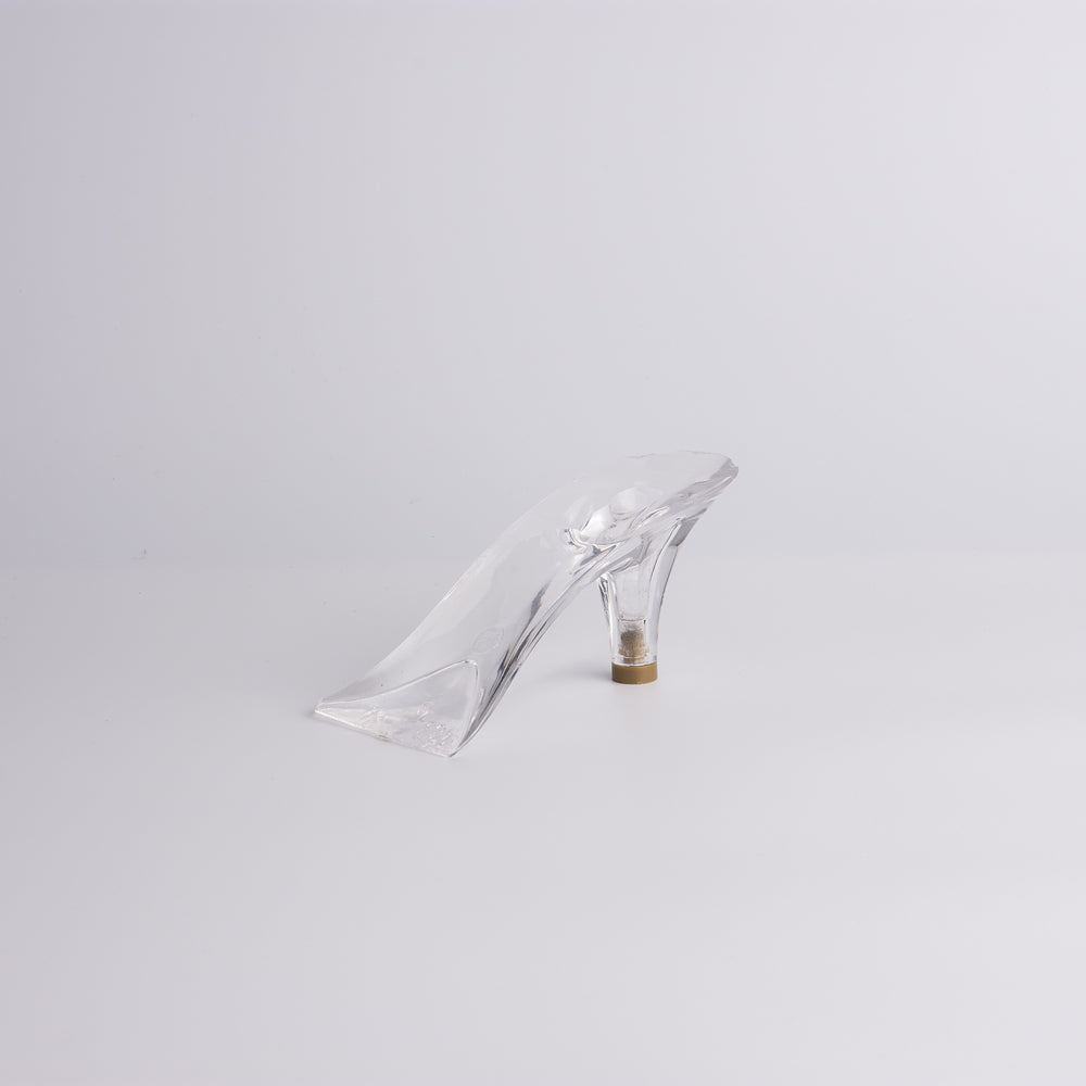 
                  
                    Acrylic shoe sole
                  
                