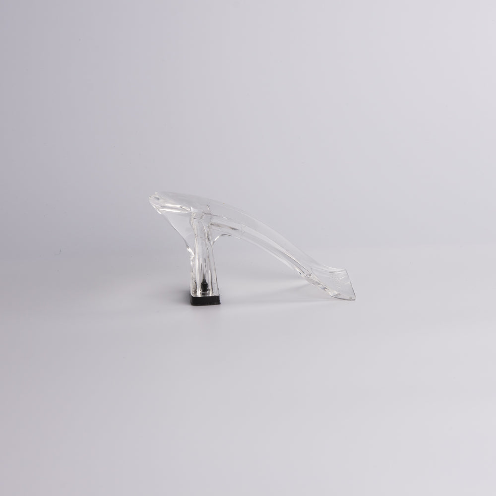 
                  
                    Acrylic shoe sole
                  
                
