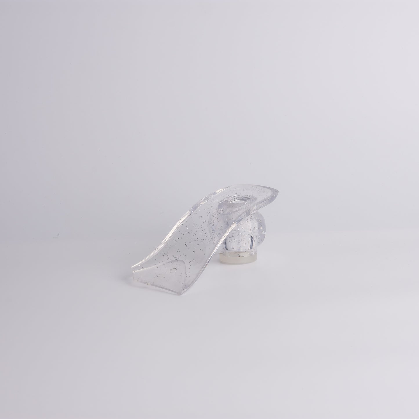 
                  
                    Acrylic shoe sole
                  
                