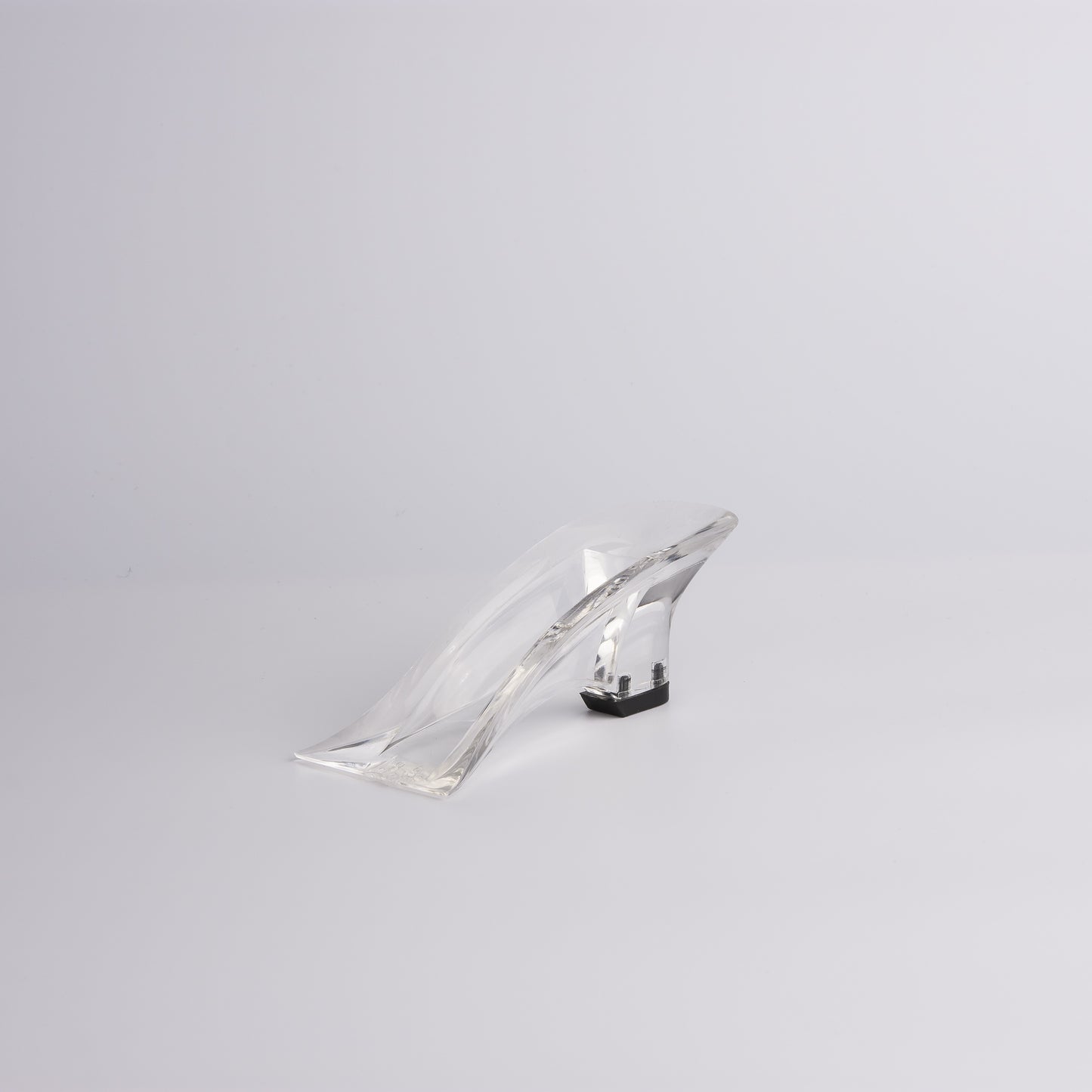 
                  
                    Acrylic shoe sole
                  
                