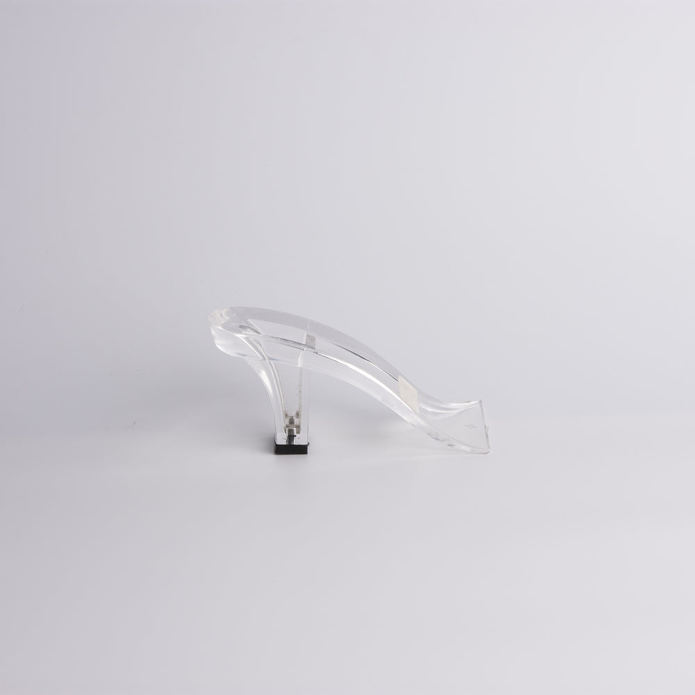 
                  
                    Acrylic shoe sole
                  
                