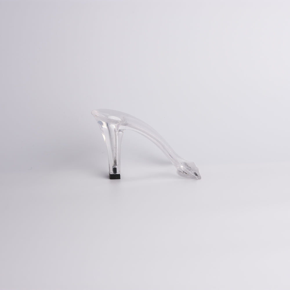 
                  
                    Acrylic shoe sole
                  
                