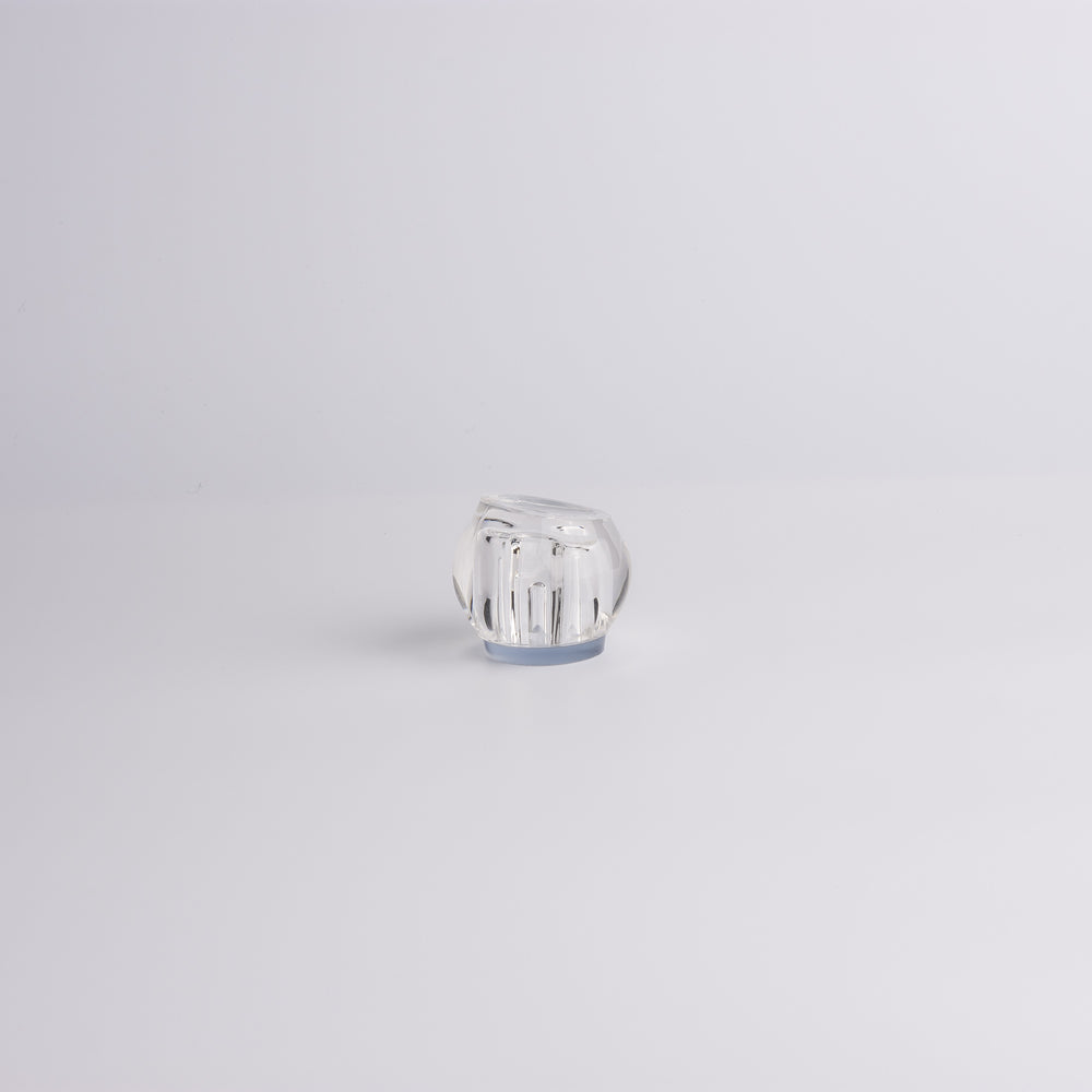 
                  
                    Acrylic shoe sole
                  
                