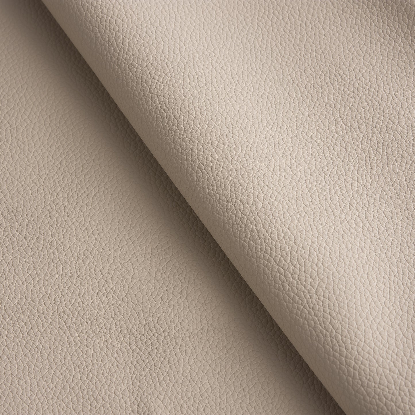 
                  
                    CK170: Lychee Printed PU Leather
                  
                